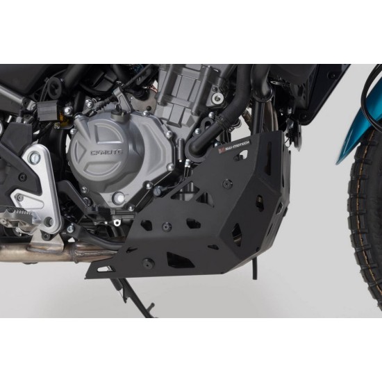 Ποδιά κινητήρα SW-Motech CFMoto 450MT μαύρη